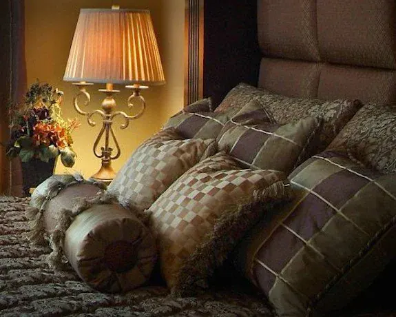 Bedding & Pillows by Custom Fabric Creations in Belleair Shore, FL